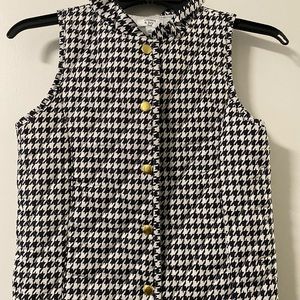 *Like New* Crown & Ivy Houndstooth Quilted Vest